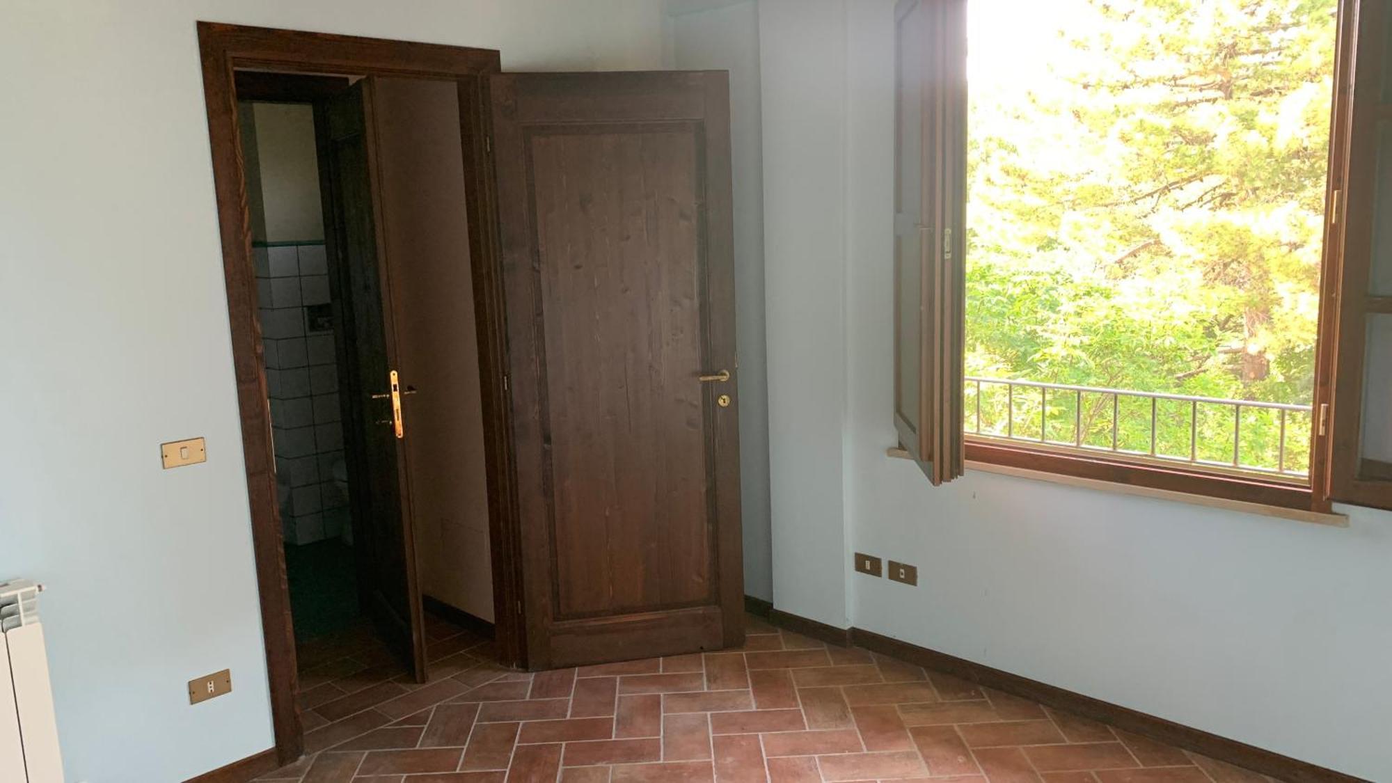 Appartamento Isenesi Gambassi Terme Exterior foto