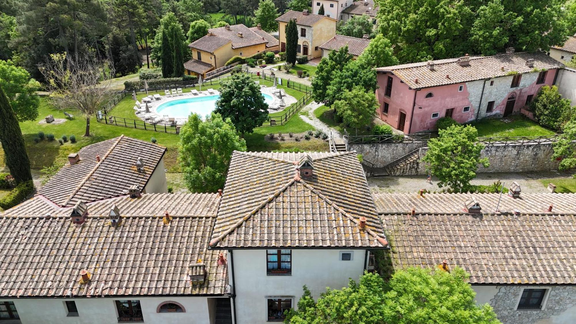 Appartamento Isenesi Gambassi Terme Exterior foto